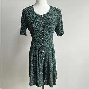 VTG 90’s Women’s Lightweight Cottagecore Feminine Floral Tapestry Green Romper 7
